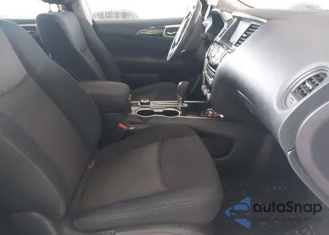 2017 Nissan Pathfinder S z USA, uszkodzony, nr VIN 5N1DR2MM9HC623591